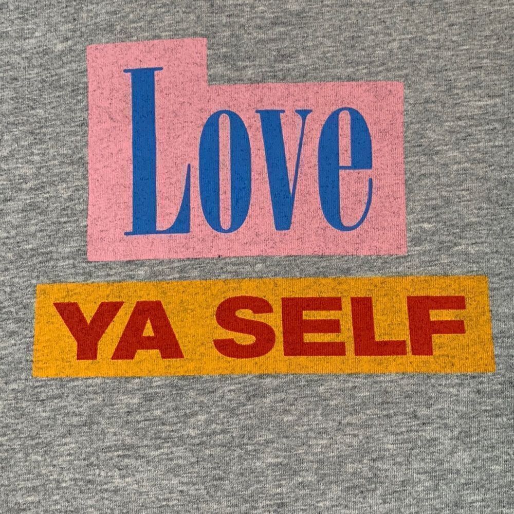 “Love Ya Self” Graphic T-shirt S Gray